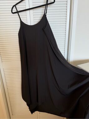 Flowy Black Spaghetti Strap Dress